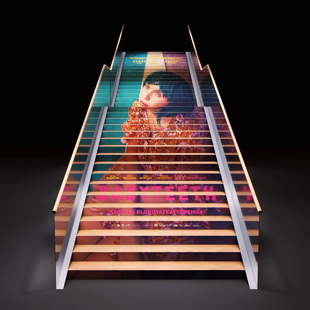 Porrasteippausmainos Babyteeth-elokuvalle Finnkino Tennispalatsissa